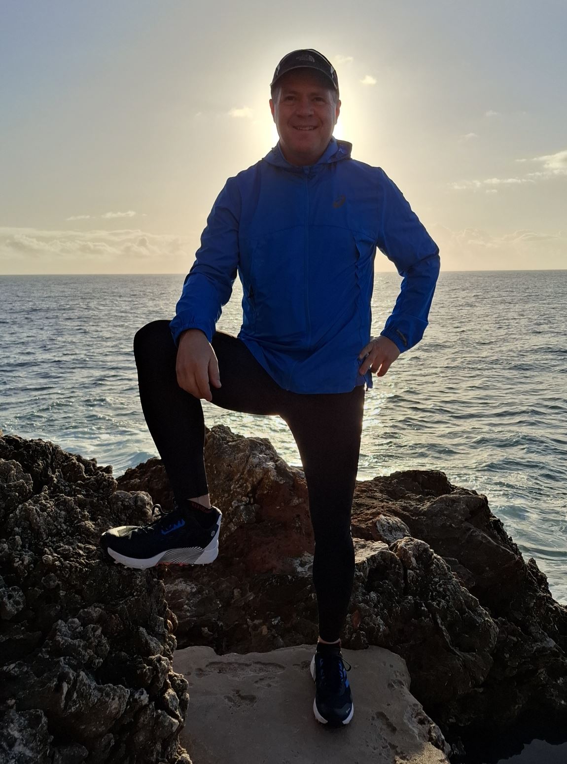 Dr. phil. nat. DIRK FEIDEN, am Meer